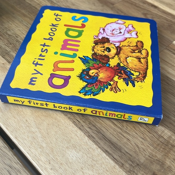 Cards & Book Set: My first book of Animals + 26 My First Animals Flash Cโฆ - Picture 11 of 12